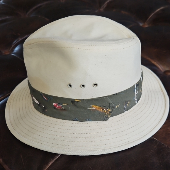 Bass Pro Shops Cream Fedora with Green Patterned Band - Picture 3 of 7